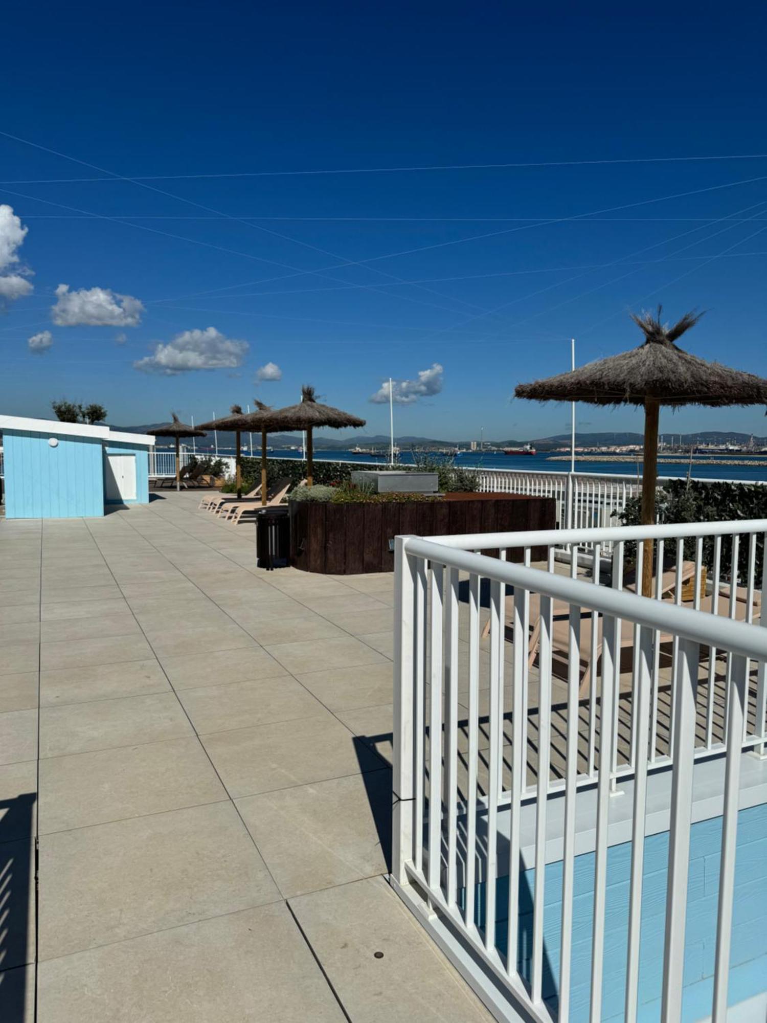 Marina Club Luxury Private Studio With Pool And Incredible Views Gibraltar Exterior foto