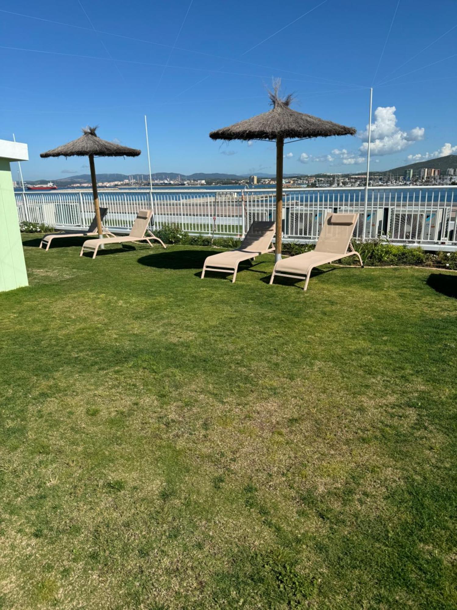 Marina Club Luxury Private Studio With Pool And Incredible Views Gibraltar Exterior foto